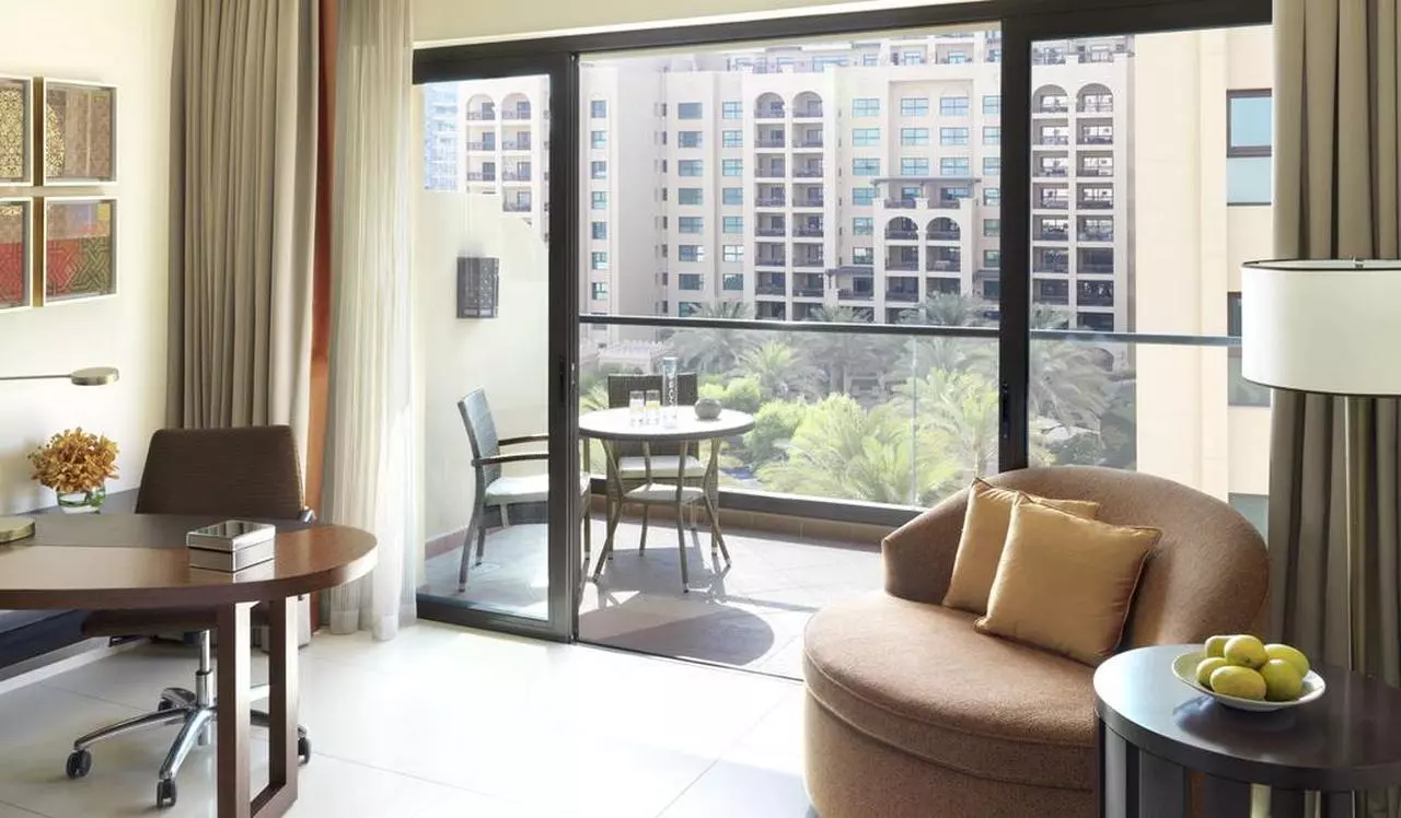 FAIRMONTTHEPALM_SHABAVIZ (11).jpg